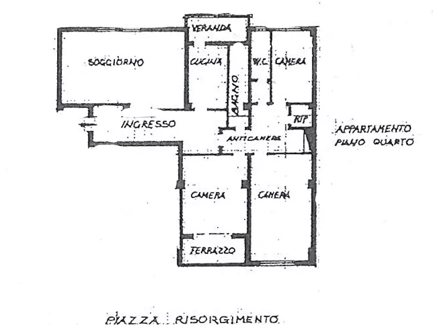 Immagine 17 di Appartamento in vendita  a Pordenone