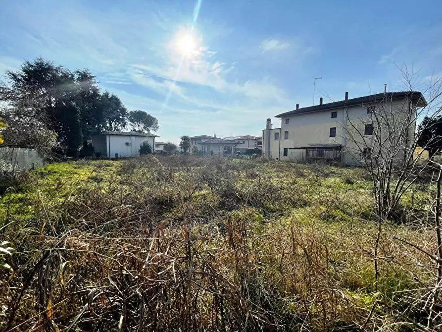 Immagine 3 di Terreno residenziale in vendita  a Cordenons