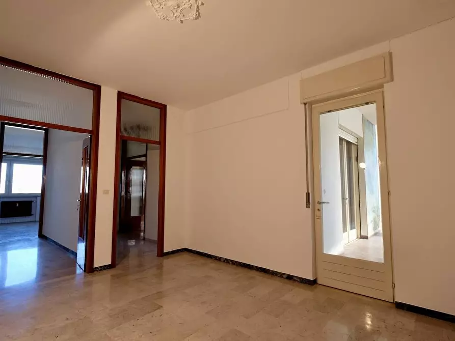 Immagine 5 di Appartamento in vendita  a Pordenone