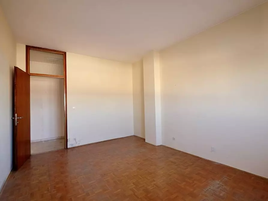 Immagine 16 di Appartamento in vendita  a Pordenone