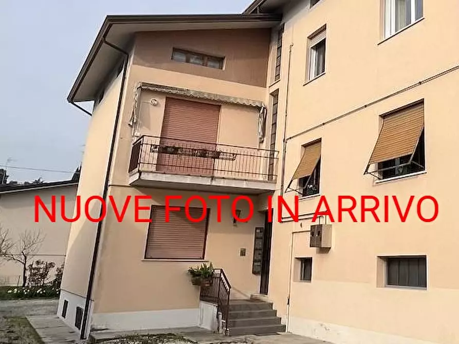 Immagine 1 di Appartamento in vendita  a Pordenone