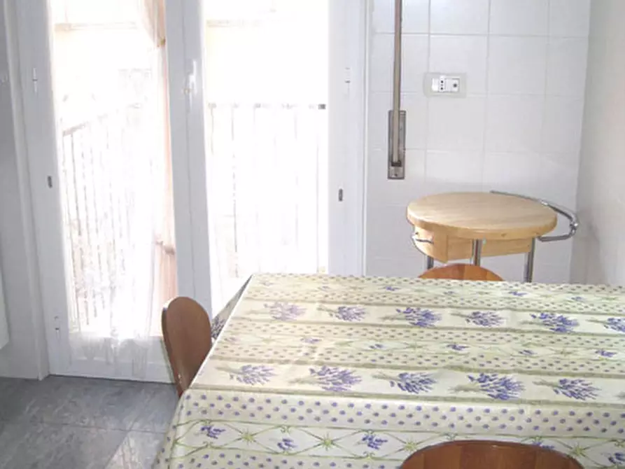 Immagine 13 di Appartamento in affitto  in Via Torino a Arenzano