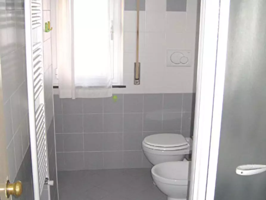 Immagine 14 di Appartamento in affitto  in Via Torino a Arenzano