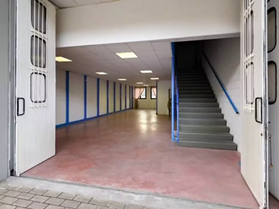 Immagine 4 di Capannone industriale in affitto  in Via Pian Masino a Arenzano
