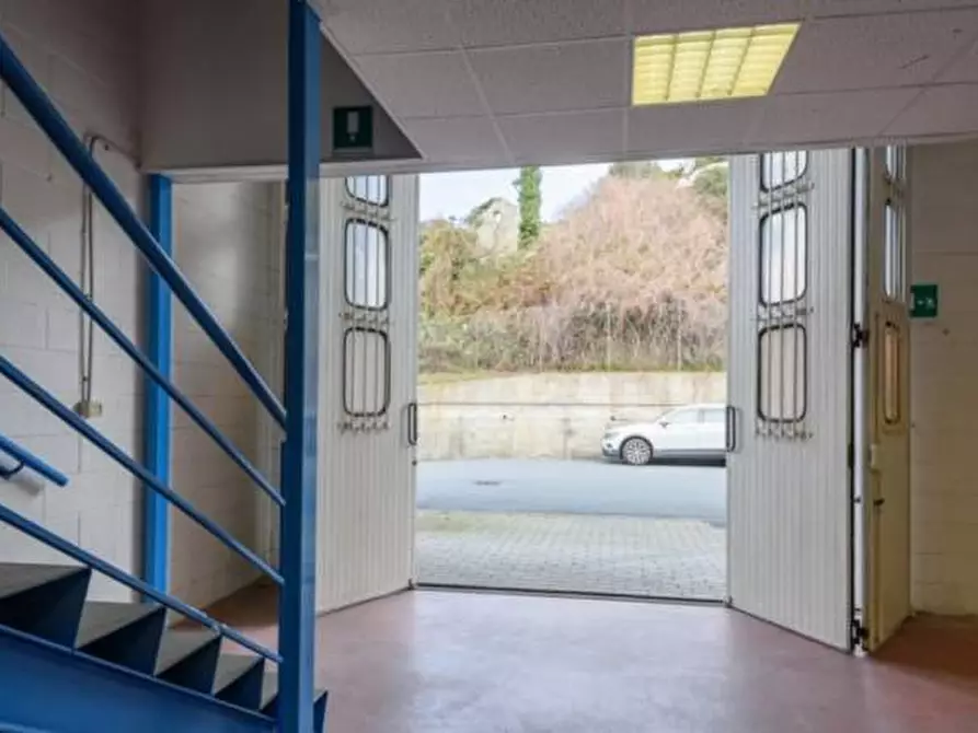 Immagine 18 di Capannone industriale in affitto  in Via Pian Masino a Arenzano