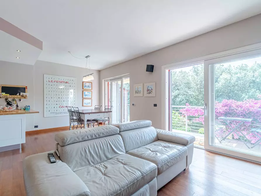 Immagine 10 di Appartamento in vendita  in Via Caproni a Arenzano