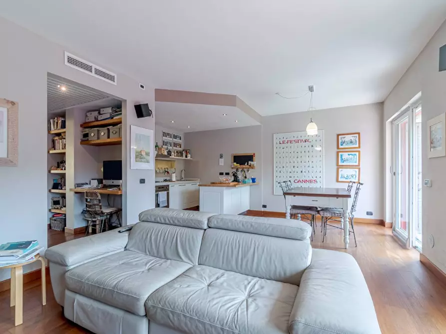 Immagine 11 di Appartamento in vendita  in Via Caproni a Arenzano