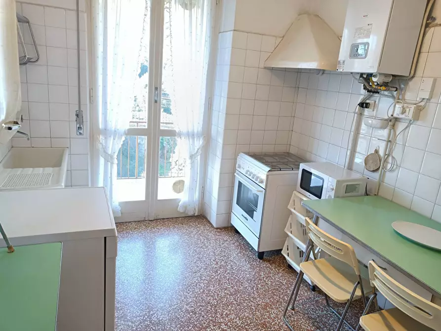Immagine 13 di Appartamento in affitto  in Via Torino a Arenzano