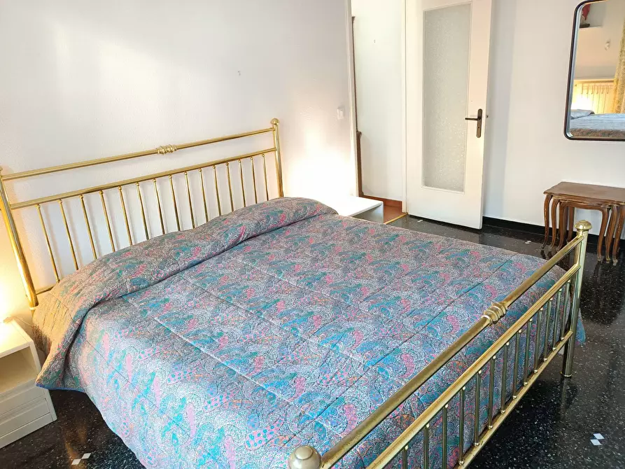 Immagine 14 di Appartamento in affitto  in Via Torino a Arenzano