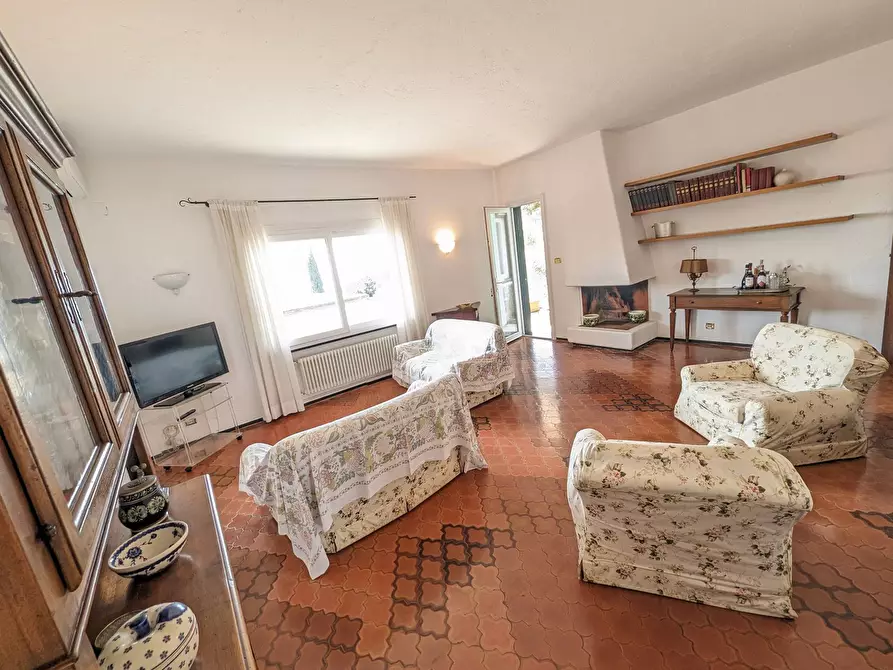 Immagine 5 di Appartamento in vendita  in Via del Mare a Arenzano