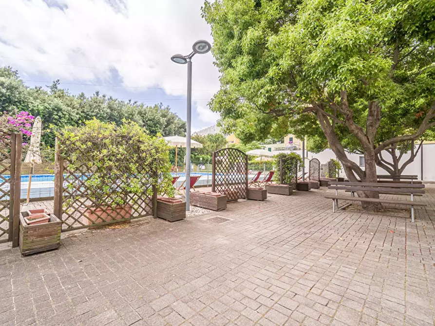 Immagine 30 di Appartamento in vendita  in Via Caproni a Arenzano