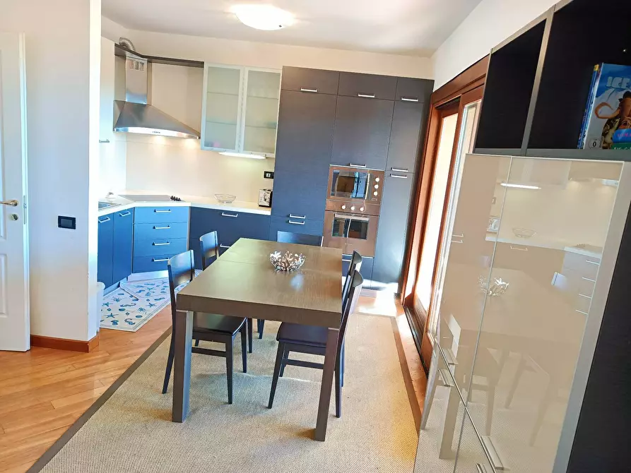 Immagine 11 di Appartamento in vendita  in Via al Golf a Cogoleto