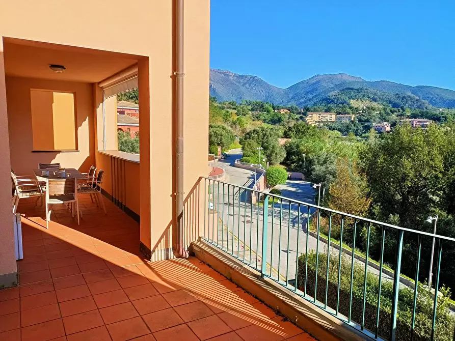 Immagine 18 di Appartamento in vendita  in Via al Golf a Cogoleto