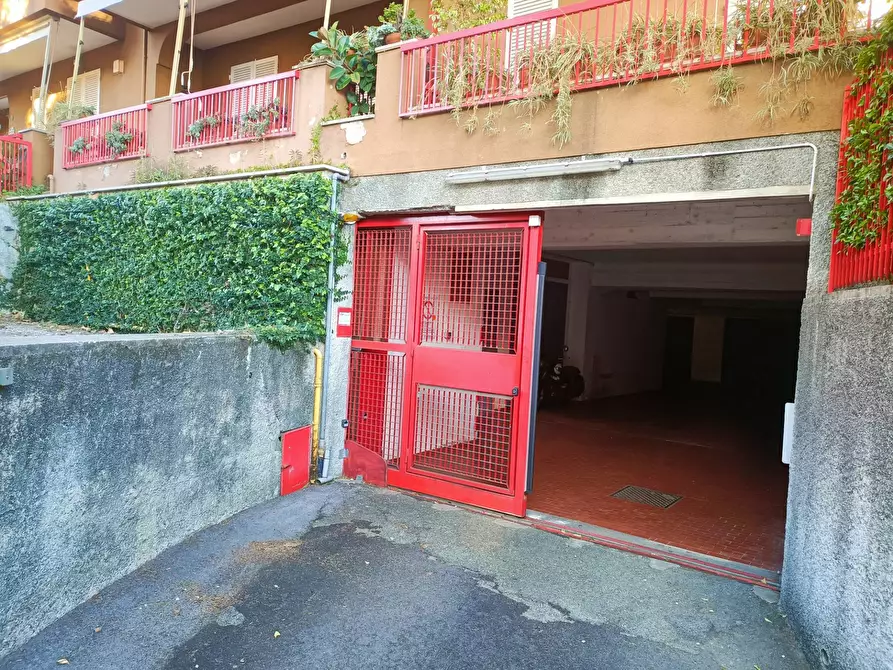 Immagine 3 di Box auto in affitto  in Via Maxio a Arenzano
