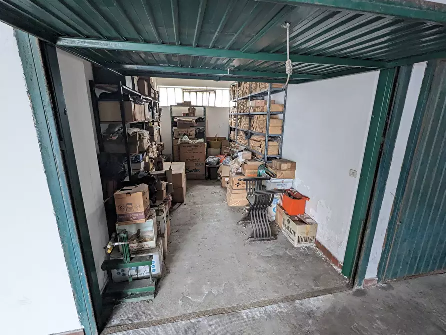Immagine 4 di Box auto in vendita  in Via Belvedere a Cogoleto