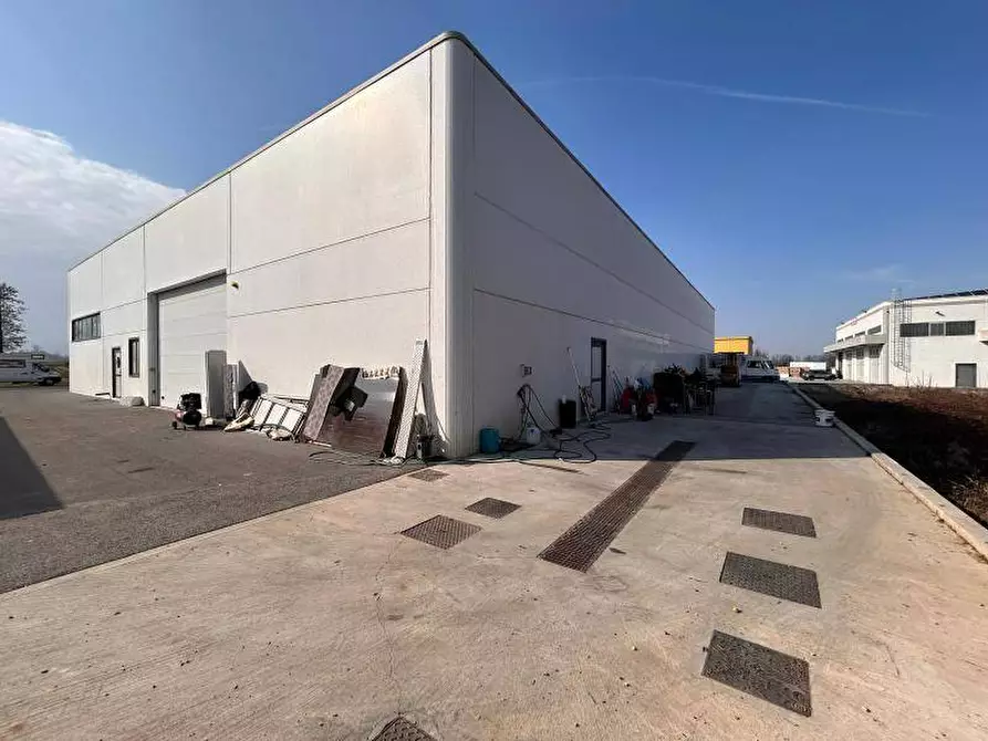 Immagine 2 di Capannone industriale in affitto  in Via Giovanni Agnelli a Beinette