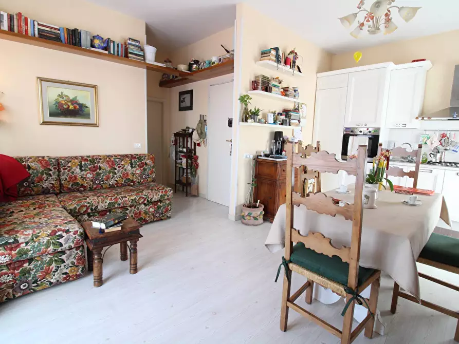 Immagine 3 di Appartamento in vendita  in Via Vincenzo Monti a Sesto Fiorentino