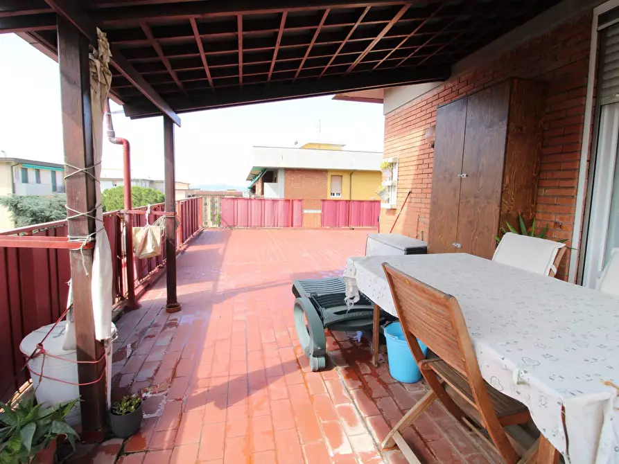 Immagine 30 di Appartamento in vendita  in Via Vincenzo Monti a Sesto Fiorentino