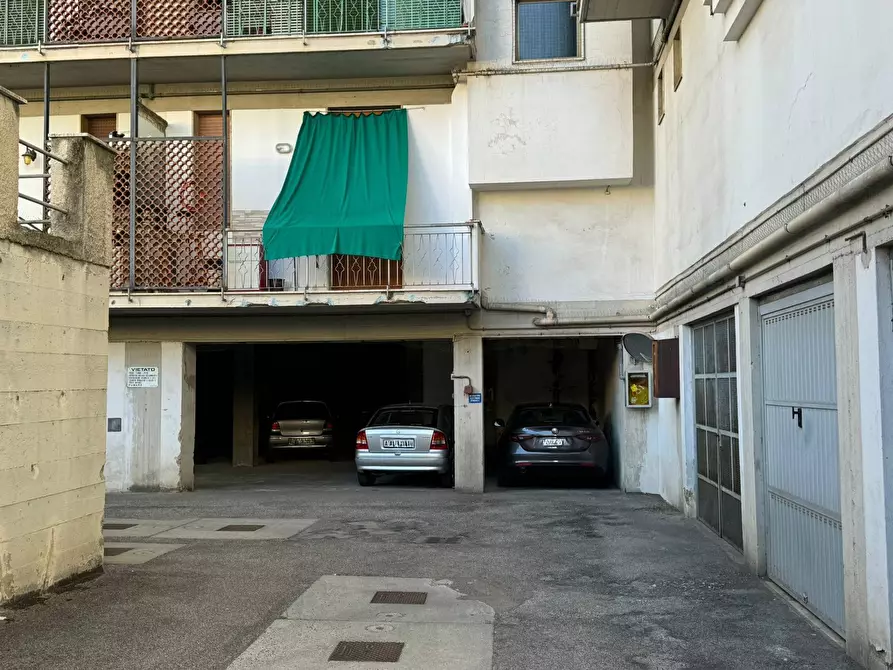 Immagine 15 di Box auto in vendita  in Via Luigi Morandi a Firenze