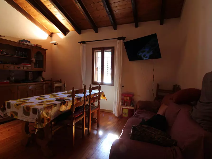 Immagine 2 di Appartamento in vendita  in Via Brennero a Abetone Cutigliano