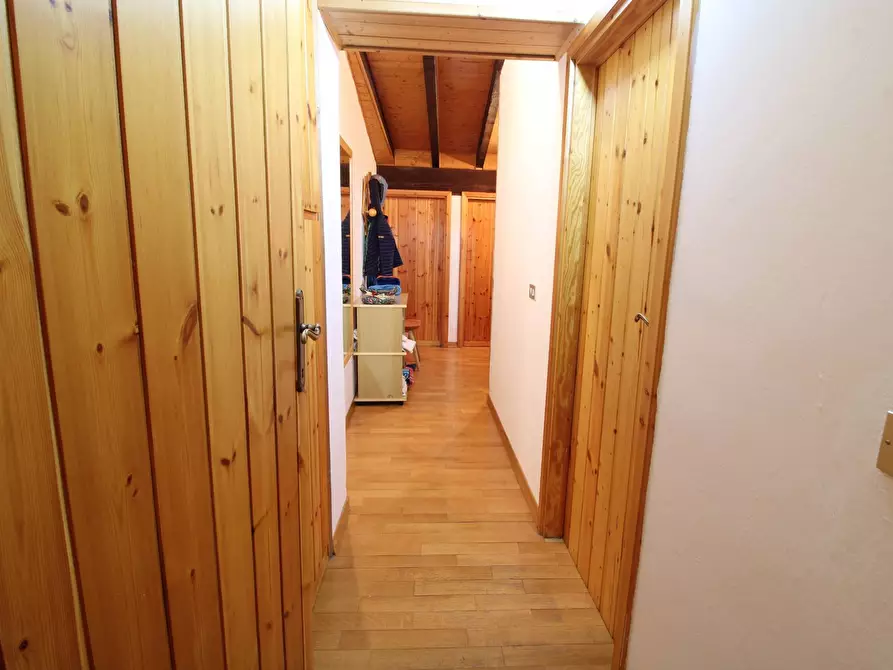 Immagine 6 di Appartamento in vendita  in Via Brennero a Abetone Cutigliano