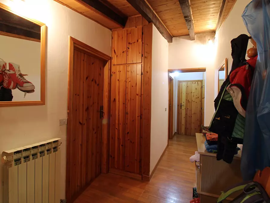 Immagine 8 di Appartamento in vendita  in Via Brennero a Abetone Cutigliano