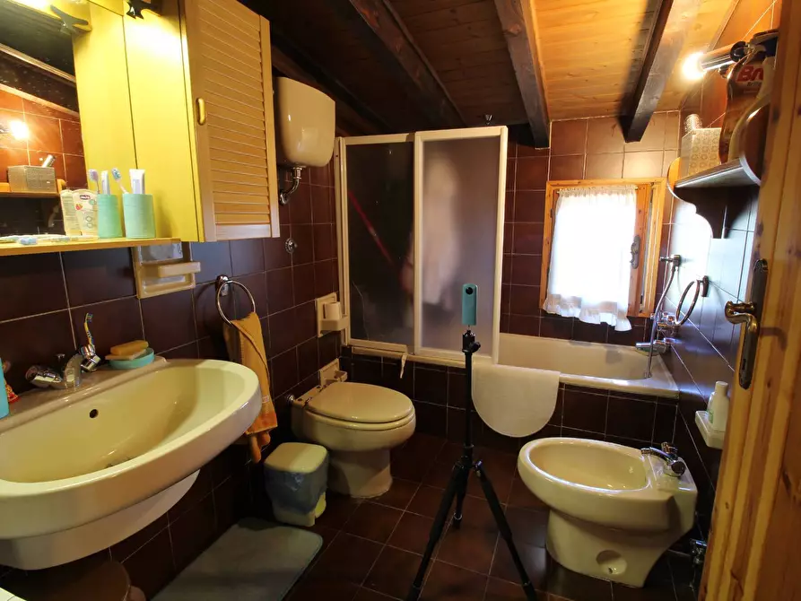 Immagine 10 di Appartamento in vendita  in Via Brennero a Abetone Cutigliano