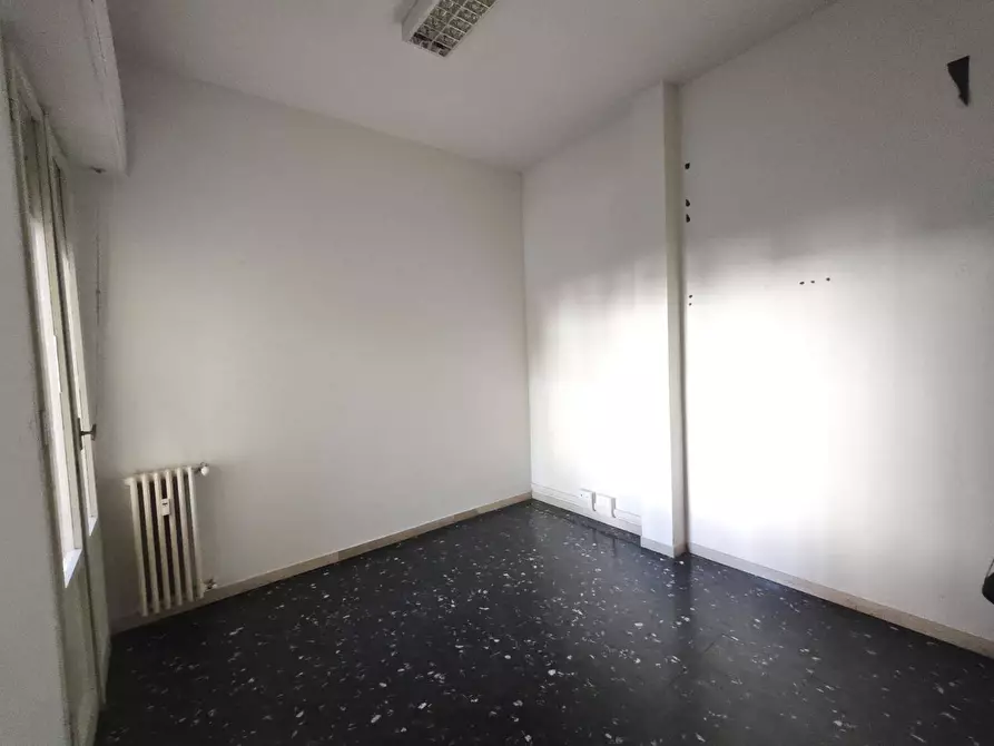 Immagine 14 di Ufficio in affitto  in Via Giulio Caccini a Firenze