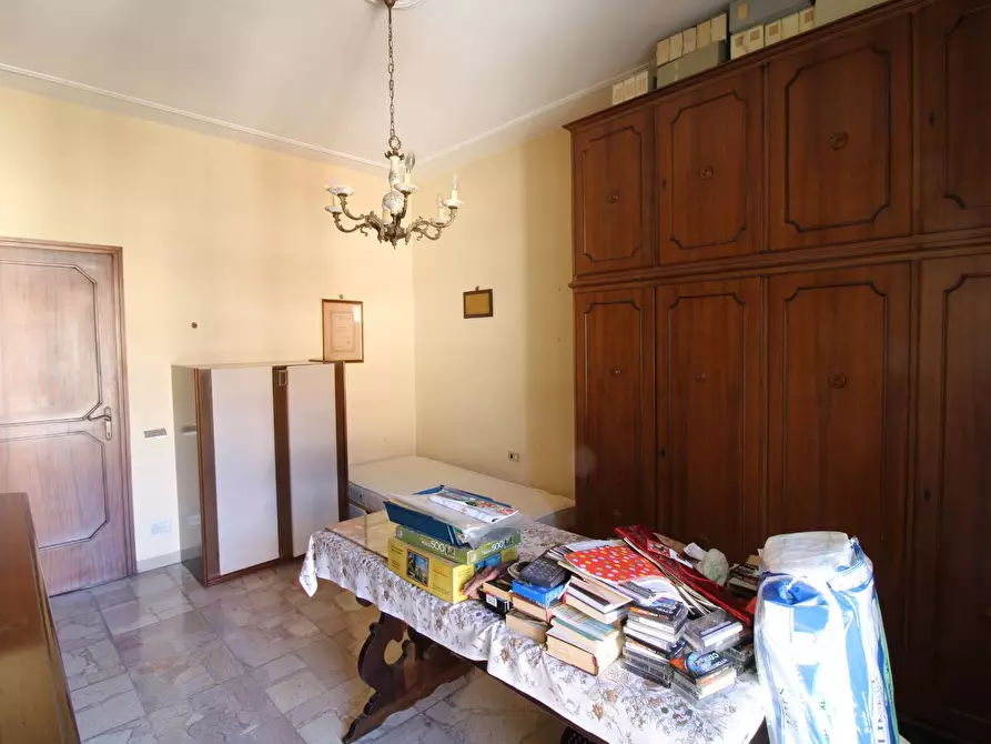 Immagine 22 di Appartamento in vendita  in Via Ugo Corsi a Firenze