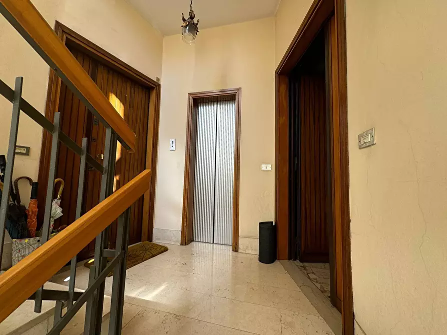 Immagine 28 di Appartamento in vendita  in Via Ugo Corsi a Firenze