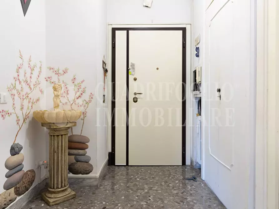 Immagine 4 di Appartamento in vendita  in Viale Della Pineta Di Ostia a Roma