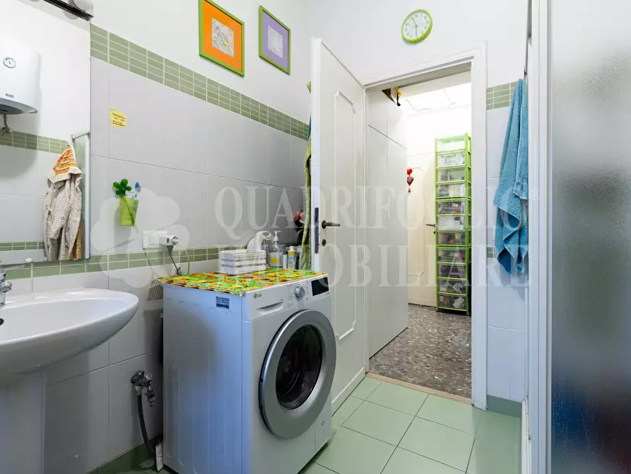 Immagine 16 di Appartamento in vendita  in Viale Della Pineta Di Ostia a Roma