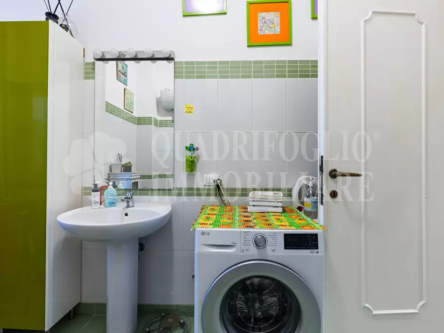 Immagine 17 di Appartamento in vendita  in Viale Della Pineta Di Ostia a Roma