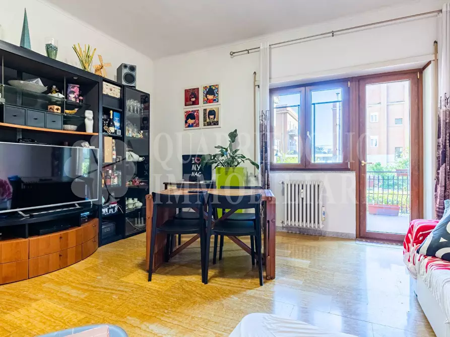 Immagine 8 di Appartamento in vendita  in Viale Della Pineta Di Ostia a Roma