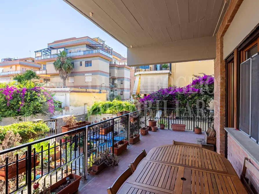 Immagine 26 di Appartamento in vendita  in Viale Della Pineta Di Ostia a Roma