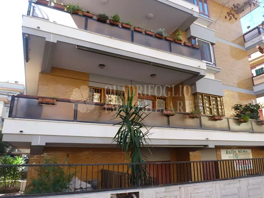 Immagine 23 di Appartamento in vendita  in Viale Della Pineta Di Ostia a Roma