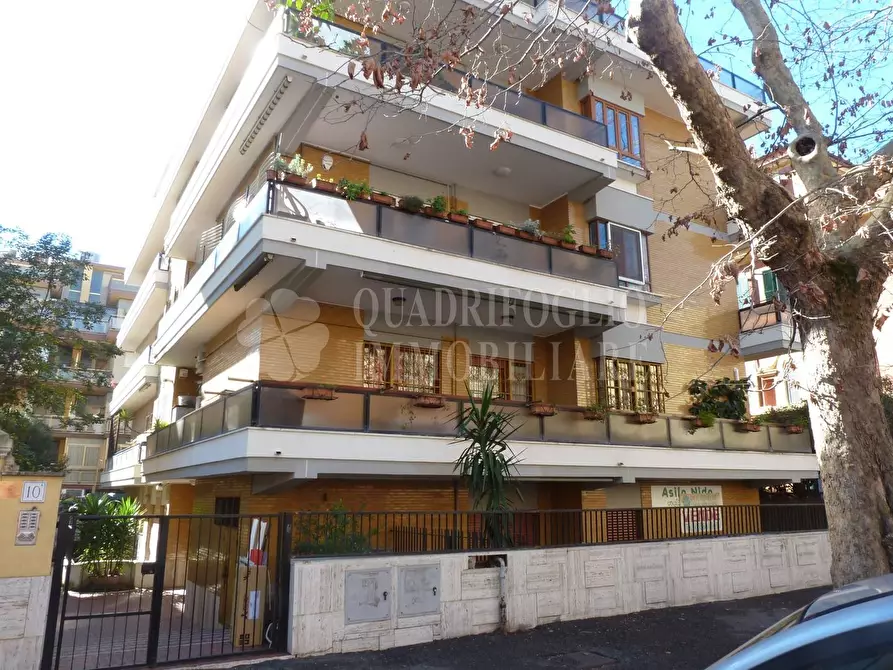 Immagine 24 di Appartamento in vendita  in Viale Della Pineta Di Ostia a Roma