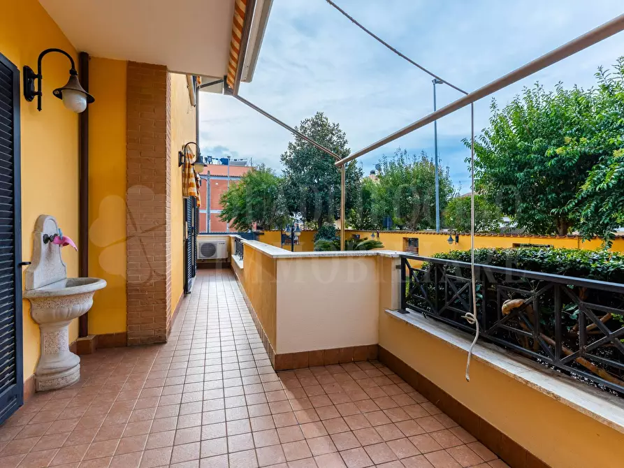 Immagine 14 di Villa in vendita  in via monte vies a Fiumicino