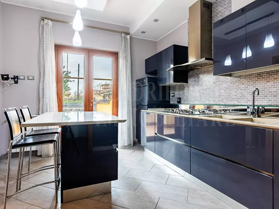 Immagine 18 di Villa in vendita  in via monte vies a Fiumicino