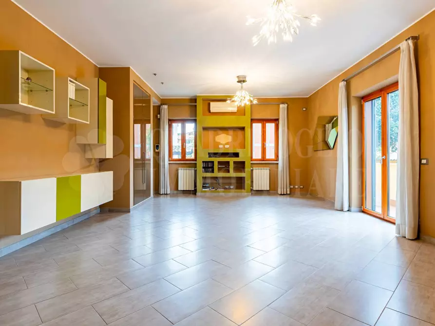 Immagine 23 di Villa in vendita  in via monte vies a Fiumicino
