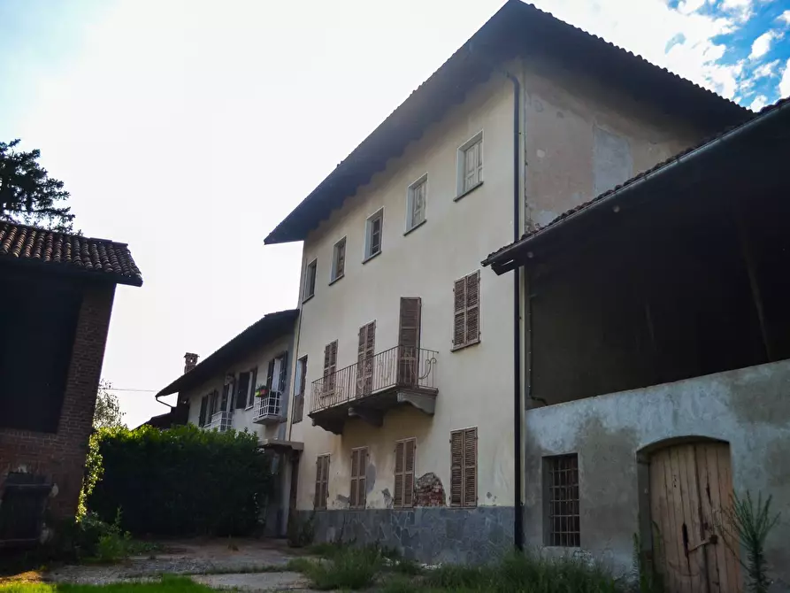 Immagine 1 di Rustico / casale in vendita  in Donizetti a Chieri