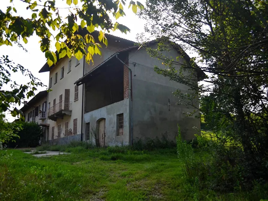 Immagine 1 di Rustico / casale in vendita  in Donizetti a Chieri