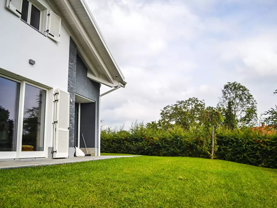 Immagine 4 di Villa in vendita  in Strada Chieri a Pecetto Torinese