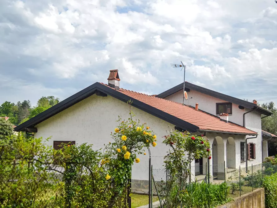 Immagine 1 di Villa in vendita  in Via Circonvallazione a Pecetto Torinese