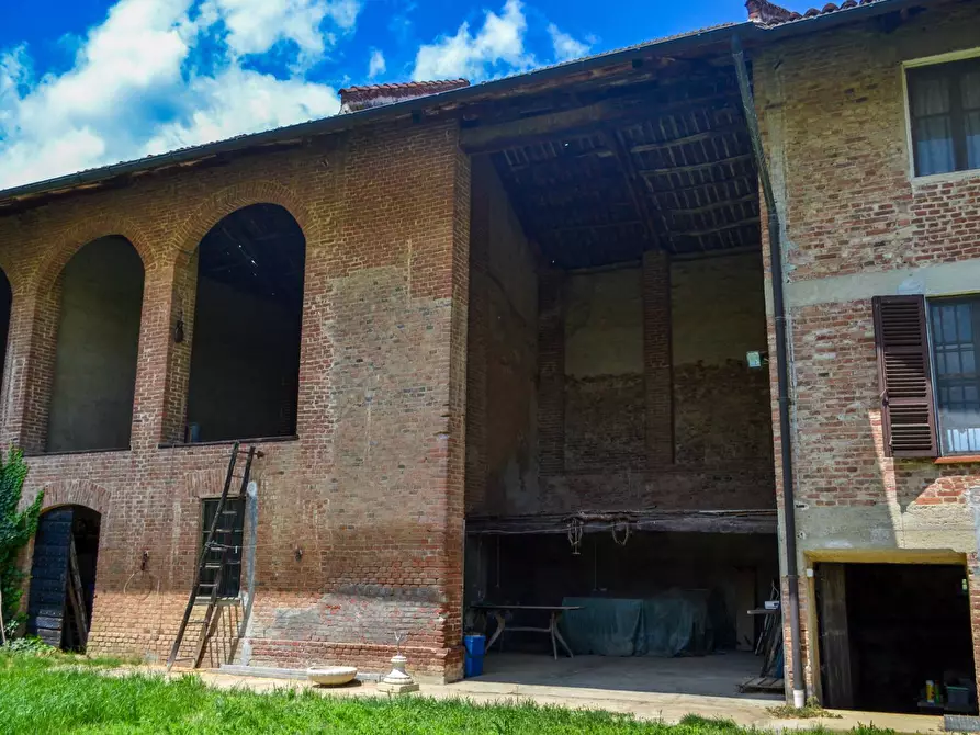 Immagine 5 di Rustico / casale in vendita  in Strada della Moglia a Chieri