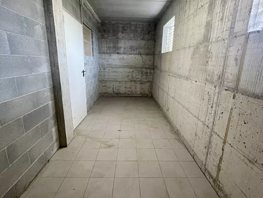 Immagine 8 di Box auto in vendita  in Strada Guido Volante a Torino