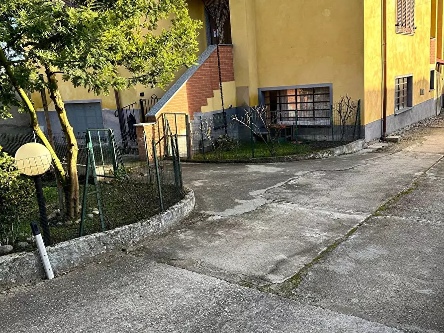 Immagine 1 di Villa in vendita  in corso novara a Vigevano