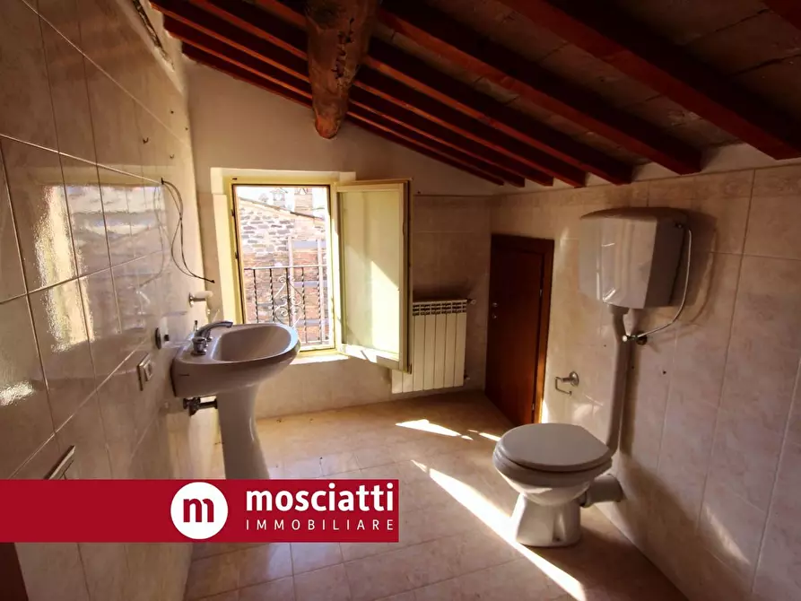 Immagine 6 di Appartamento in vendita  a Matelica