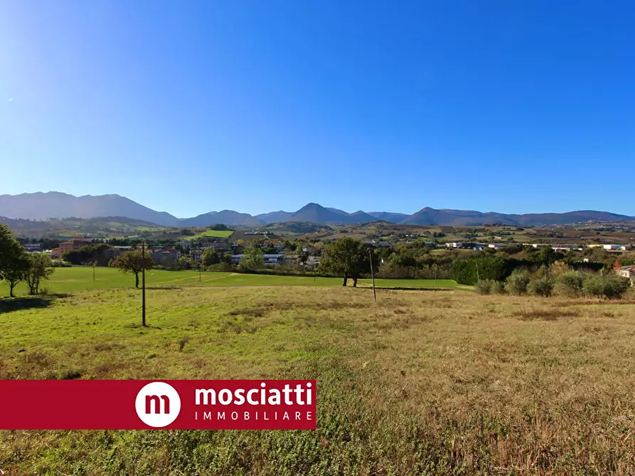 Immagine 6 di Rustico / casale in vendita  in Vocabolo Casoio a Matelica