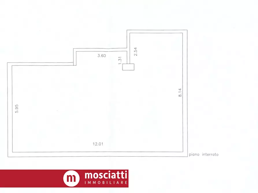 Immagine 2 di Locale commerciale in vendita  in Martiri della Libertà a Matelica